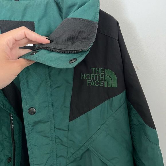 VINTAGE NORTH FACE WINTER JACKET MENS LARGE - Picture 12 of 12